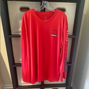 NWOT Men’s Hurley dry fit long sleeve shirt size XL